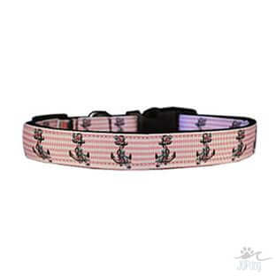 Handmade: Pink Anchors Collar